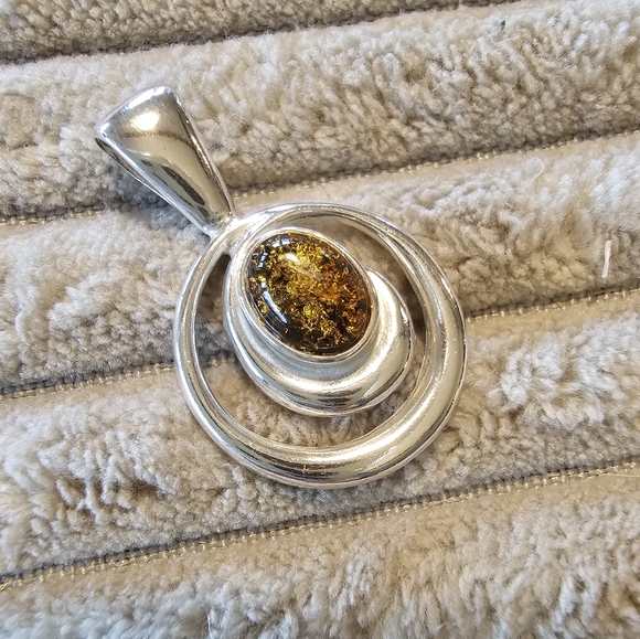 Lia Sophia Sterling Silver Slide with Amber Color Stone - Picture 1 of 4